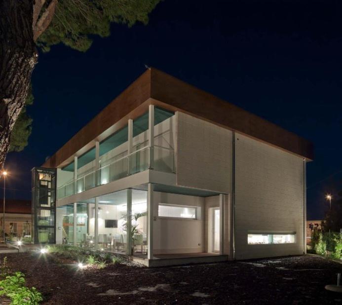 Locanda Ristorante 7 Mari Porto Viro Bagian luar foto
